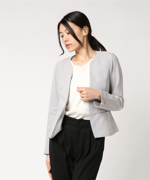 【極美品】ナラカミーチェ 定価3.6万 麻調ペールカラー ノーカラージャケット2 極美品】ナラカミーチェ 定価3.6万 麻調ペールカラー ノーカラー