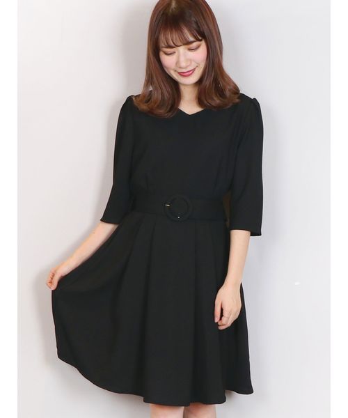 dazzlin（ダズリン）の「レディライクVネックワンピース（ワンピース・レディース・ブラック/レッド/グリーン/その他1・SMALL/MEDIUM）」の2枚目の写真