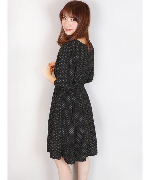 dazzlin（ダズリン）の「レディライクVネックワンピース（ワンピース・レディース・ブラック/レッド/グリーン/その他1・SMALL/MEDIUM）」の6枚目の写真