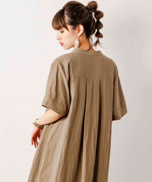 VANNIE U（ヴァニーユー）の「VANNIE U バンドカラーシャツワンピ―ス（ワンピース・レディース・ブラック/ベージュ/カーキ/ボルドー/ナチュラル・FREE）」の19枚目の写真