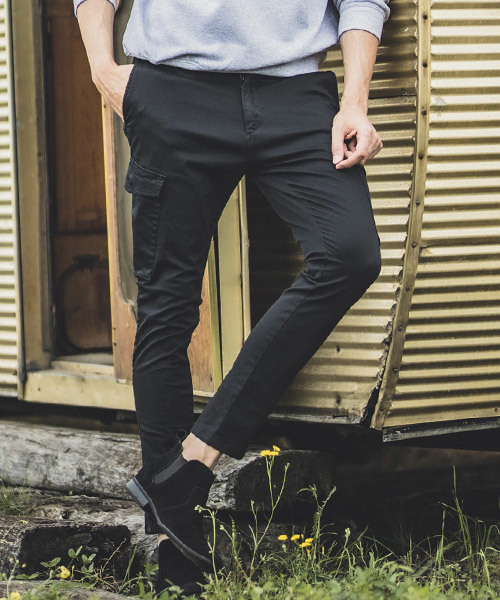 felkod（フィルコッド）の「mp7248-Tapered Skinny Cargo Pants カーゴパンツ（カーゴパンツ・メンズ・カーキ/ブラック・S/M/L）」の2枚目の写真