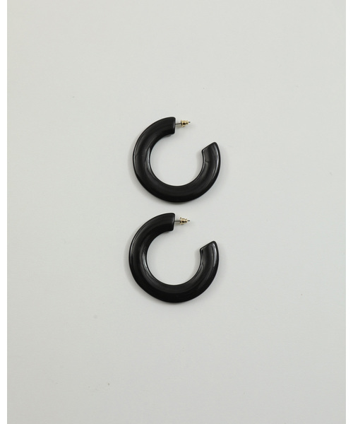 TODAYFUL（トゥデイフル）の「フラットアクリルピアス（ピアス（両耳用）・レディース・キナリ/ブラック/グリーン系その他・FREE）」の8枚目の写真