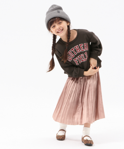 GLOBAL WORK（グローバルワーク）の「【キッズ】サテンケシプリーツスカート（スカート・キッズ・ライトブルー/ダークブラウン/オフホワイト/フューシャピンク・LARGE/MEDIUM/XX-LARGE/X-LARGE/SMALL）」の13枚目の写真