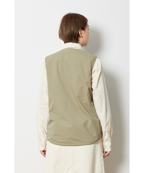 Snow Peak(スノーピーク)の「2L Octa Vest(ベスト・メンズ・オレンジ/ブラック/ベージュ・X-LARGE/1/LARGE/SMALL/MEDIUM)」の7枚目の写真