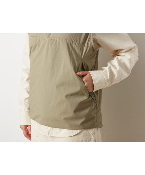 Snow Peak(スノーピーク)の「2L Octa Vest(ベスト・メンズ・オレンジ/ブラック/ベージュ・X-LARGE/1/LARGE/SMALL/MEDIUM)」の9枚目の写真