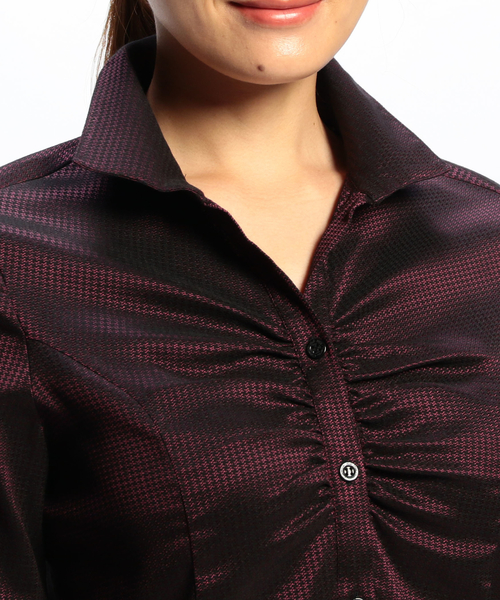 NARACAMICIE（ナラカミーチェ）の「変形千鳥ジャカードストレッチスタンドカラー長袖シャツ（シャツ/ブラウス・レディース・ブラック/ボルドー・SMALL/MEDIUM/LARGE）」の15枚目の写真