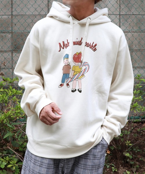 PairPair（ペアペア）の「男の子＆女の子お菓子プリントパーカー(メンズ)（パーカー・メンズ・アイボリー/モカ・FREE）」の2枚目の写真