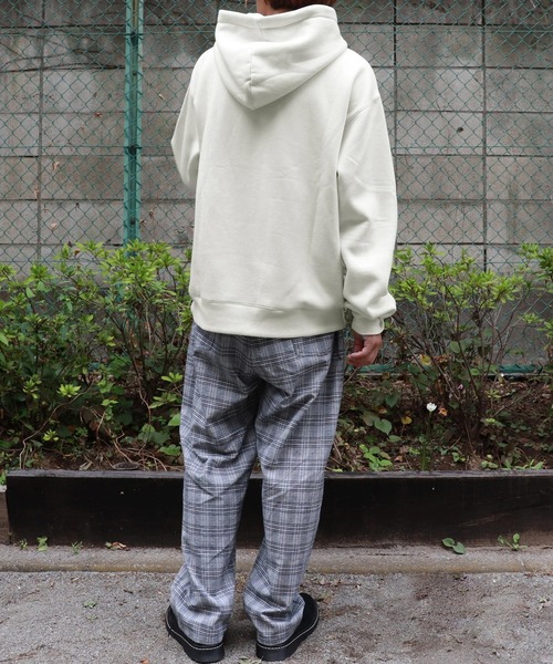 PairPair（ペアペア）の「男の子＆女の子お菓子プリントパーカー(メンズ)（パーカー・メンズ・アイボリー/モカ・FREE）」の3枚目の写真