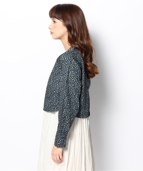 BEAMS BOY（ビームスボーイ）の「BEAMS BOY / ブロード フラワープリント 2重襟 ブラウス（シャツ/ブラウス・レディース・ブラック/ネイビー・ONE SIZE）」の10枚目の写真