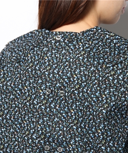 BEAMS BOY（ビームスボーイ）の「BEAMS BOY / ブロード フラワープリント 2重襟 ブラウス（シャツ/ブラウス・レディース・ブラック/ネイビー・ONE SIZE）」の3枚目の写真