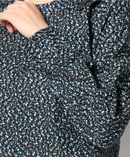 BEAMS BOY（ビームスボーイ）の「BEAMS BOY / ブロード フラワープリント 2重襟 ブラウス（シャツ/ブラウス・レディース・ブラック/ネイビー・ONE SIZE）」の4枚目の写真