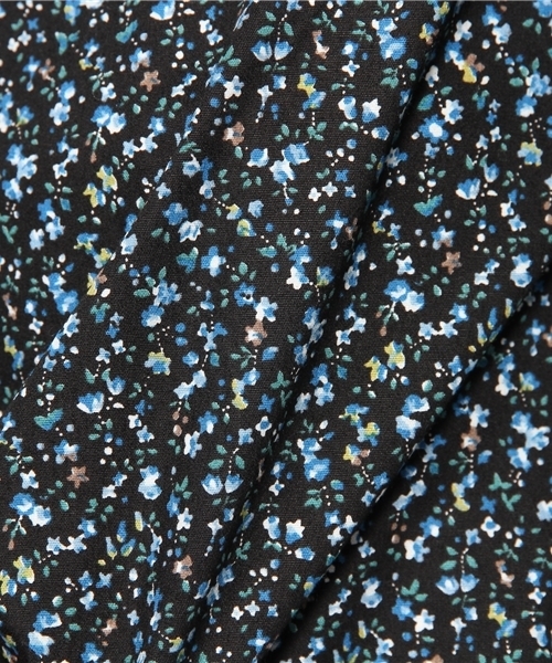 BEAMS BOY（ビームスボーイ）の「BEAMS BOY / ブロード フラワープリント 2重襟 ブラウス（シャツ/ブラウス・レディース・ブラック/ネイビー・ONE SIZE）」の6枚目の写真