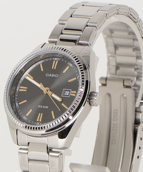 CASIO(カシオ)の「CASIO カシオ / ラウンドフェイス アナログクォーツ メタルベルト 5気圧防水 腕時計 /// LTP メタルシリーズ(アナログ腕時計・メンズ・シルバー/ブラック×シルバー/ブラック×ゴールド/シルバー×ゴールド・FREE)」の7枚目の写真