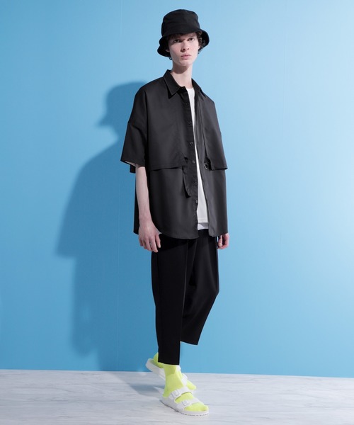 EMMA CLOTHES（エマクローズ）の「ヨークトレンチレイヤードワイドシャツ 1/2 sleeve(EMMA CLOTHES)（シャツ/ブラウス・メンズ・ブラック/グリーン系その他/グレイッシュベージュ・FREE）」の8枚目の写真