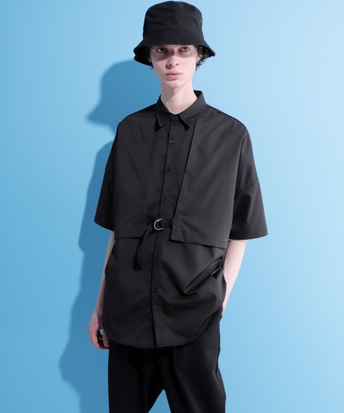 EMMA CLOTHES（エマクローズ）の「ヨークトレンチレイヤードワイドシャツ 1/2 sleeve(EMMA CLOTHES)（シャツ/ブラウス・メンズ・ブラック/グリーン系その他/グレイッシュベージュ・FREE）」の5枚目の写真