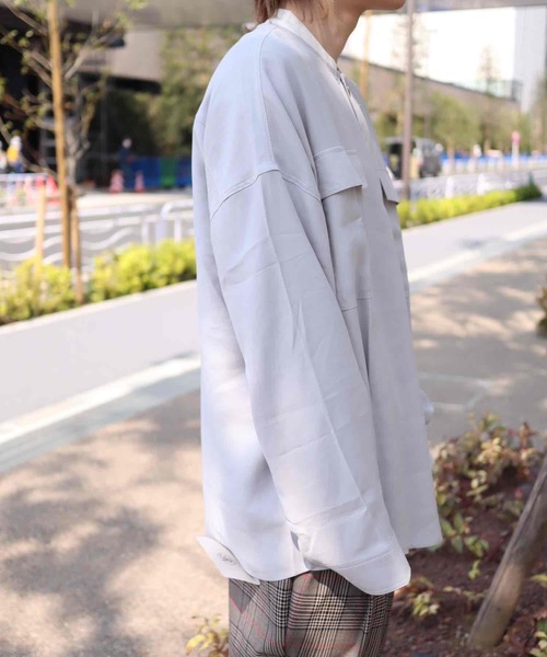 rovtski(ロフトスキー)の「CLASSIC ROVTSKI NO COL SHIRT/オーバーサイズノーカラーシャツ(シャツ/ブラウス・メンズ・ライトグレー/ライトブラウン/スミクロ・FREE)」の21枚目の写真