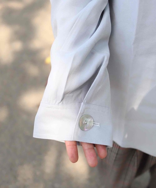rovtski(ロフトスキー)の「CLASSIC ROVTSKI NO COL SHIRT/オーバーサイズノーカラーシャツ(シャツ/ブラウス・メンズ・ライトグレー/ライトブラウン/スミクロ・FREE)」の6枚目の写真