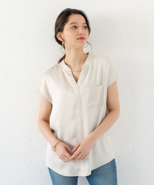 LOUNGEDRESS（ラウンジドレス）の「サテン切り替えブラウス（シャツ/ブラウス・レディース・ベージュ/サックスブルー・FREE）」の16枚目の写真