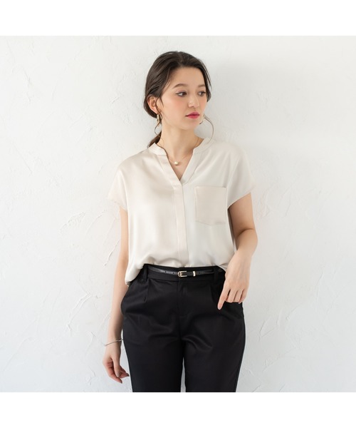 LOUNGEDRESS（ラウンジドレス）の「サテン切り替えブラウス（シャツ/ブラウス・レディース・ベージュ/サックスブルー・FREE）」の9枚目の写真