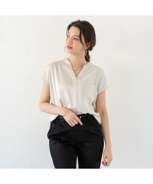 LOUNGEDRESS（ラウンジドレス）の「サテン切り替えブラウス（シャツ/ブラウス・レディース・ベージュ/サックスブルー・FREE）」の22枚目の写真