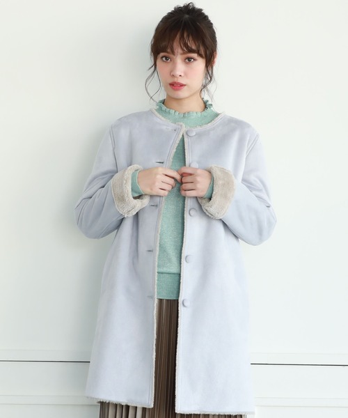 Petit Honfleur（プチオンフルール）の「フェイクムートンロングコート（ムートンコート・レディース・グレー/モカ/サックスブルー・9号/11号）」の3枚目の写真