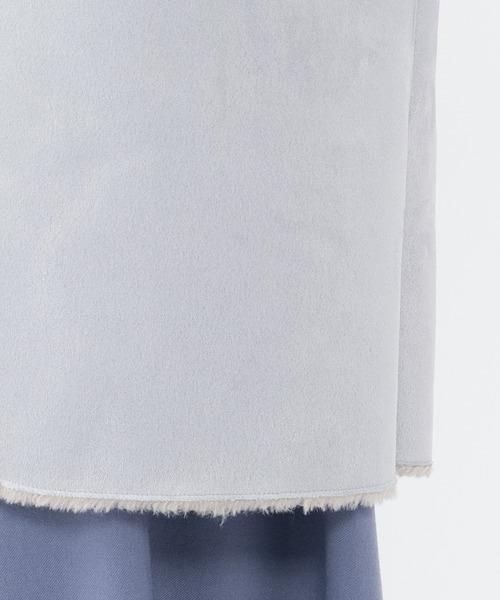 Petit Honfleur（プチオンフルール）の「フェイクムートンロングコート（ムートンコート・レディース・グレー/モカ/サックスブルー・9号/11号）」の6枚目の写真