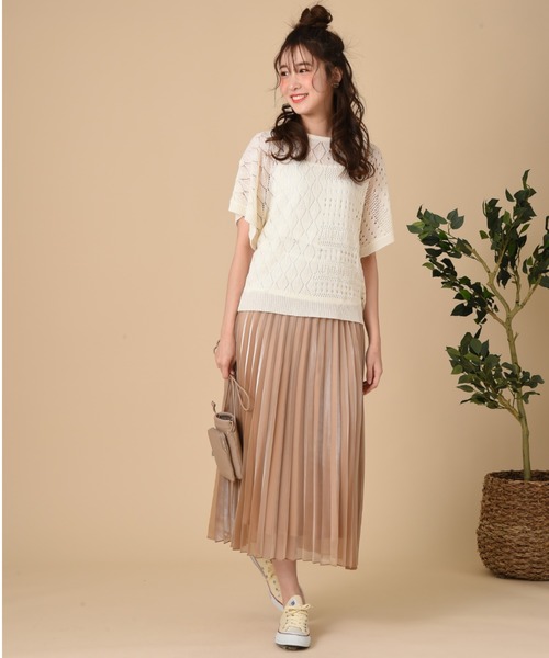 INTERPLANET（インタープラネット）の「グロスオーガンジープリーツスカート（スカート・レディース・ベージュ/ナチュラル/グレイッシュベージュ・FREE）」の9枚目の写真