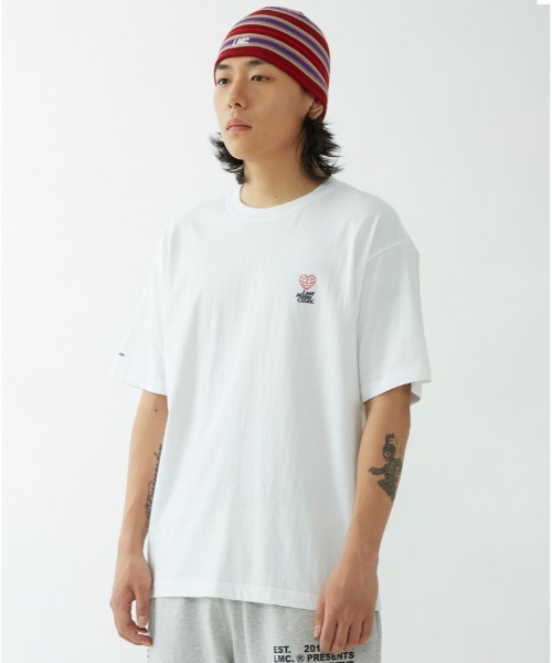 LMCの「【LMC】MINI HEART GLOBE TEE / ミニ ハート グローブ ロゴ Tシャツ（Tシャツ/カットソー・メンズ・ブラック/ホワイト・MEDIUM/LARGE/SMALL/X-LARGE）」の4枚目の写真