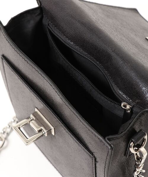 prose verse（プロズヴェール）の「メタリックスクエアミニショルダー（ショルダーバッグ・レディース・ブラック/ベージュ/シルバー・ﾌﾘ-）」の18枚目の写真