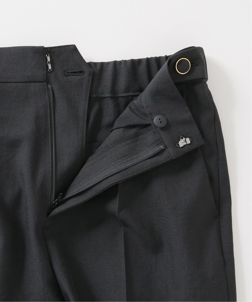 La TOTALITE（ラトータリテ）の「バイオツイルフロントタックパンツ【手洗い可能】（その他パンツ・レディース・ブラック/ライトグレー/ウッド・36/38）」の18枚目の写真