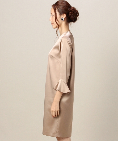 BEAUTY&YOUTH UNITED ARROWS（ビューティーアンドユースユナイテッドアローズ）の「BYDT サテンフリルスリーブドレス ◆（ドレス・レディース・ピンク/ネイビー・フリー）」の6枚目の写真