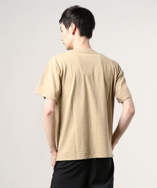 HYSTERIC GLAMOUR（ヒステリックグラマー）の「HYSCO Tシャツ（Tシャツ/カットソー・メンズ・ホワイト/ベージュ/ブラック・SMALL/MEDIUM/LARGE/X-LARGE）」の4枚目の写真