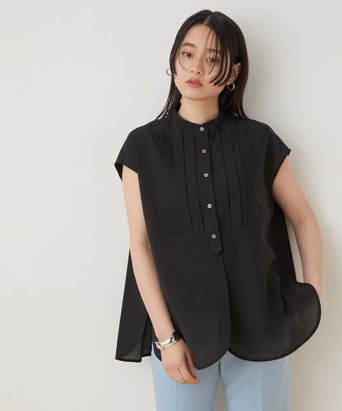 ADAM ET ROPE'(アダムエロペ)の「【WEB限定】バンドカラーブザムシアーシャツ(シャツ/ブラウス・レディース・ホワイト/ブラック/ピンク・FREE)」の2枚目の写真