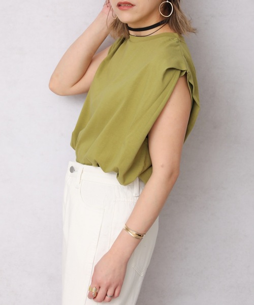 ap retro（アプレトロ）の「シンプル無地Tシャツ/肩タック1分袖プルオーバー【ZOZO限定アイテム】（Tシャツ/カットソー・レディース・ブラック/オフホワイト/グリーン/モカ/グレイッシュブルー・FREE）」の12枚目の写真