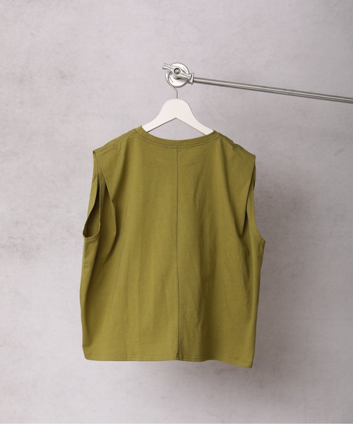 ap retro（アプレトロ）の「シンプル無地Tシャツ/肩タック1分袖プルオーバー【ZOZO限定アイテム】（Tシャツ/カットソー・レディース・ブラック/オフホワイト/グリーン/モカ/グレイッシュブルー・FREE）」の16枚目の写真