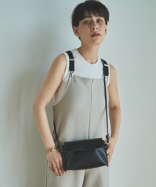 audrey and john wad（オードリーアンドジョンワッド）の「【Audrey and John Wad】 フェイクレザーポシェット（ショルダーバッグ・レディース・ホワイト/ブラック・FREE）」の6枚目の写真