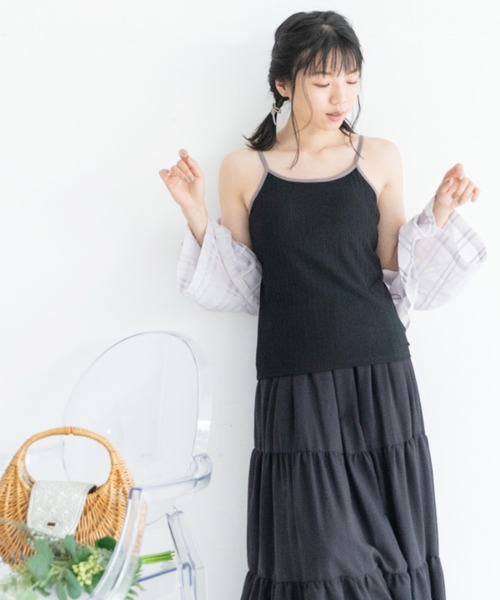 Mysa&Liina（ミーサリーナ）の「カップ付きパイピングリブキャミタンク（キャミソール・レディース・ブラック/オフホワイト/カーキ/アイボリー/キャメル・M）」の18枚目の写真