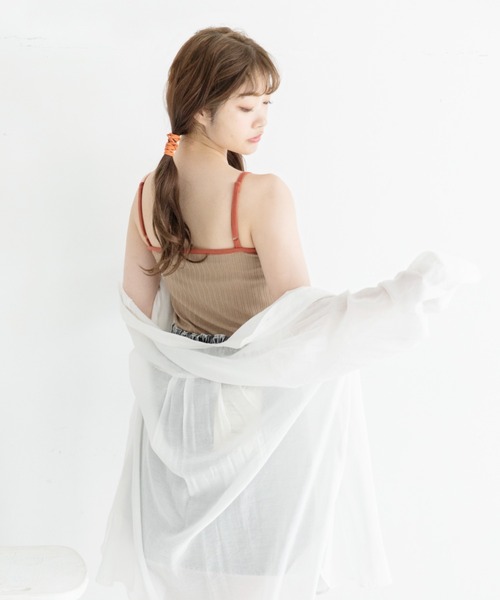 Mysa&Liina（ミーサリーナ）の「カップ付きパイピングリブキャミタンク（キャミソール・レディース・ブラック/オフホワイト/カーキ/アイボリー/キャメル・M）」の22枚目の写真