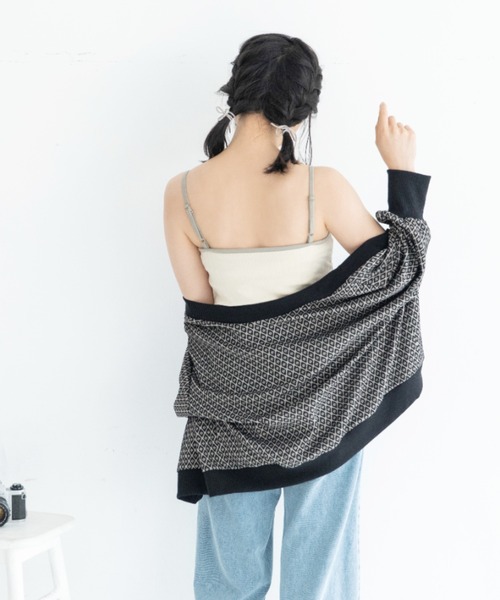 Mysa&Liina（ミーサリーナ）の「カップ付きパイピングリブキャミタンク（キャミソール・レディース・ブラック/オフホワイト/カーキ/アイボリー/キャメル・M）」の7枚目の写真