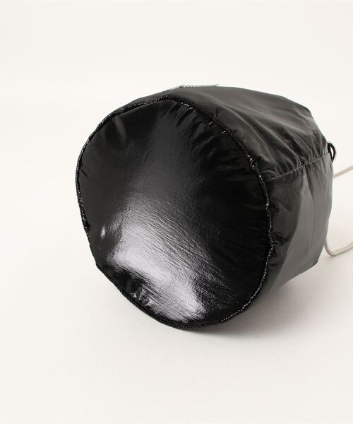 EDT（イーディーティー）の「EDT　slingbag DEVI（ショルダーバッグ・レディース・グレー/ホワイト/ブラック・FREE）」の5枚目の写真