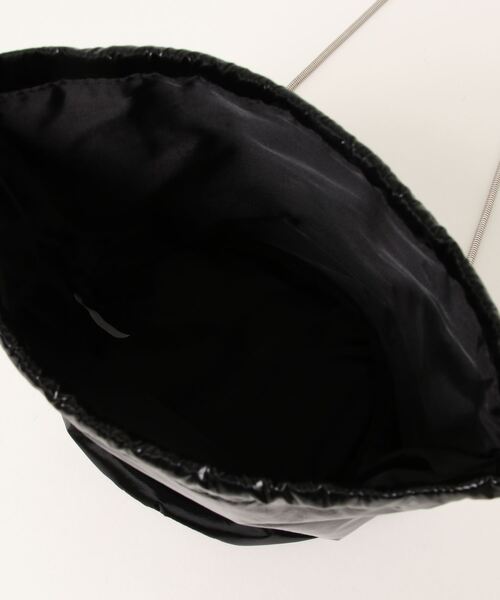 EDT（イーディーティー）の「EDT　slingbag DEVI（ショルダーバッグ・レディース・グレー/ホワイト/ブラック・FREE）」の6枚目の写真