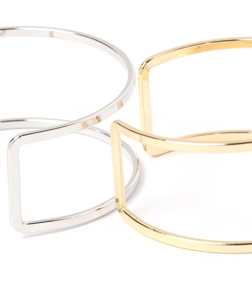 LAKOLE(ラコレ)の「Wラインバングル / 951121(バングル/リストバンド・レディース・その他1/その他2・FREE)」の4枚目の写真