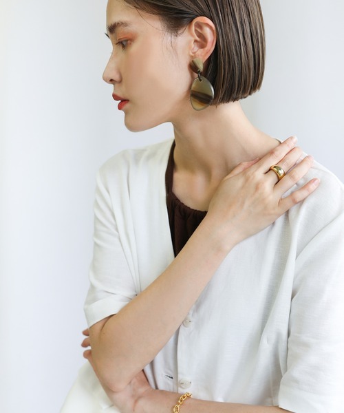 select MOCA(セレクトモカ)の「2021 SS マーブルドロッププレートピアス(ピアス(両耳用)・レディース・ブラウン/ライトベージュ・FREE)」の8枚目の写真