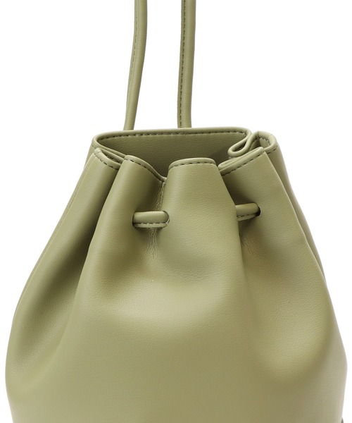 BASE(ベース)の「レディースショルダーバッグ(ショルダーバッグ・レディース・ブラック/アイボリー/グリーン/イエロー/ブルー/ベージュ/グレー・FREE)」の8枚目の写真