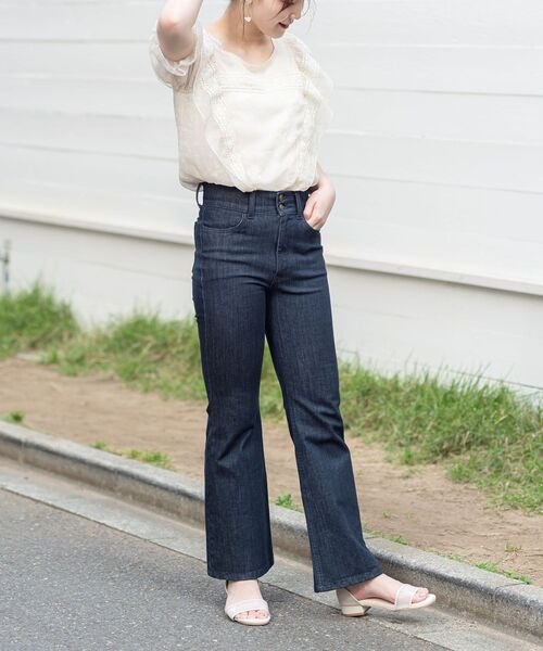 MAJESTIC LEGON（マジェスティックレゴン）の「レディベルパンツ（デニムパンツ・レディース・サックスブルー/ネイビー・MEDIUM/SMALL）」の5枚目の写真