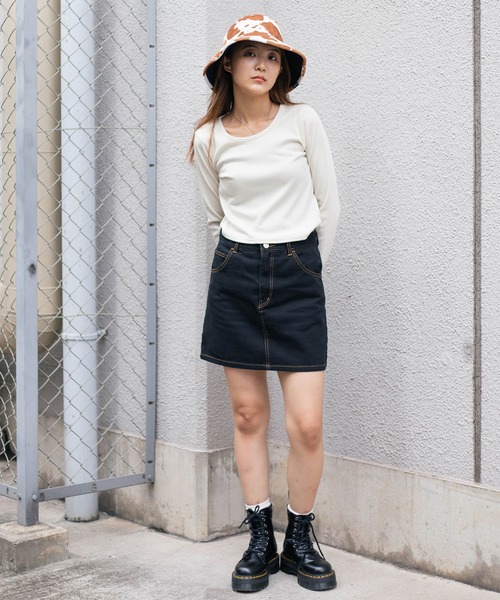 X-girl(エックスガール)の「REVERSIBLE BUCKET HAT(ハット・レディース・ホワイト/ブラック/ブラウン・ONE SIZE)」の18枚目の写真