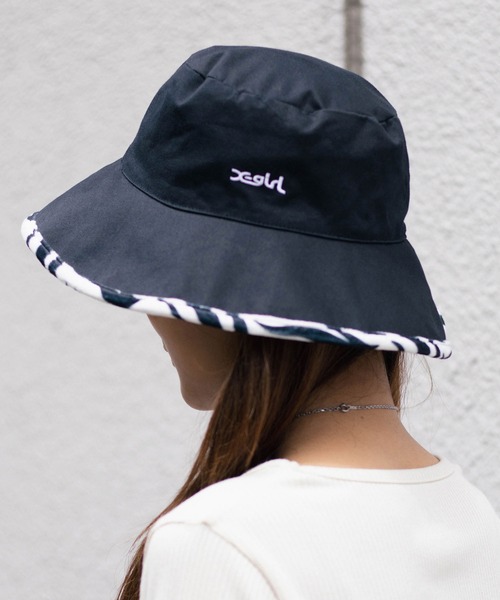 X-girl(エックスガール)の「REVERSIBLE BUCKET HAT(ハット・レディース・ホワイト/ブラック/ブラウン・ONE SIZE)」の17枚目の写真