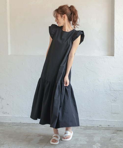 KOBE LETTUCE（コウベレタス）の「ショルダーフリルリラックスワンピース（ワンピース・レディース・ブラック/ブルー系その他/ピンク系その他・FREE）」の4枚目の写真