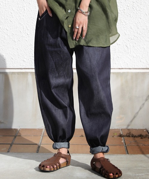 antiqua(アンティカ)の「デニムパンツ(デニムパンツ・レディース・ノンウォッシュ・L/XL)」の1枚目の写真