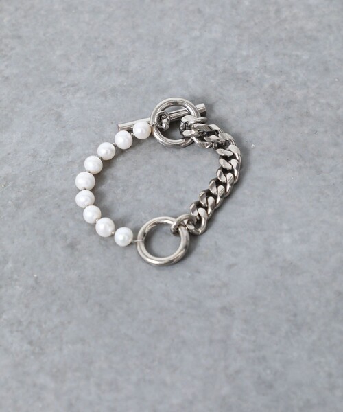 PUBLIC TOKYO（パブリックトウキョウ）の「パールコンビブレスレット（ブレスレット・メンズ・ホワイト・FREE）」の5枚目の写真
